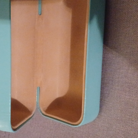 Tiffany - Picture 4 of 6